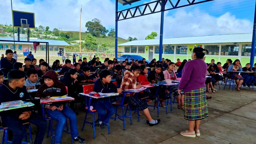 WhatsApp Image 2025-10-28 at 09.34.32