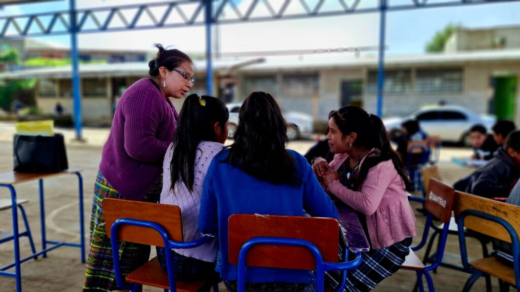 WhatsApp Image 2025-10-28 at 09.35.00