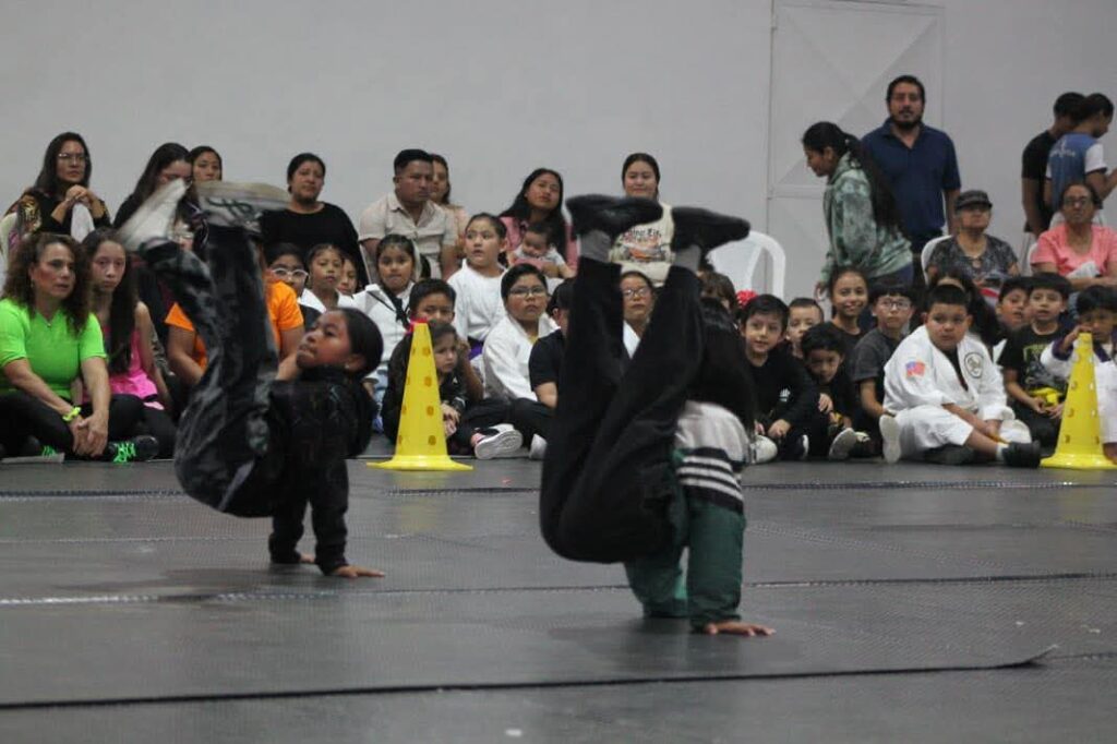 WhatsApp Image 2025-11-05 at 10.44.37 (2)