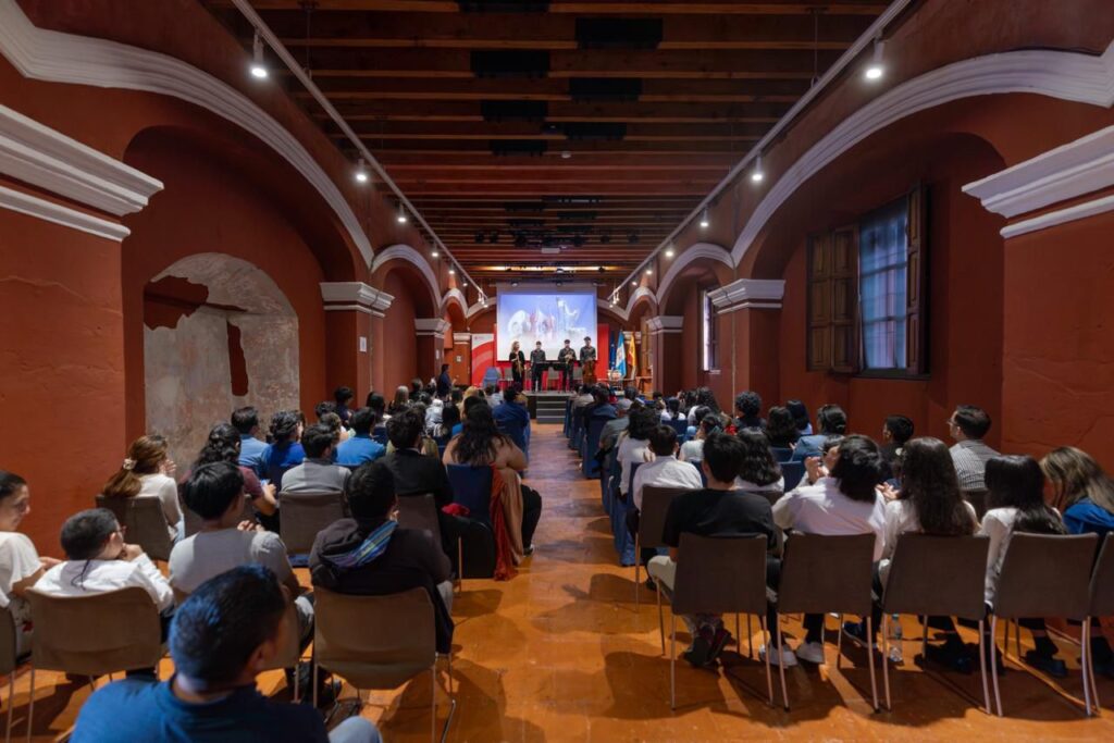 Músicos de la Orquesta Nacional de Artistas en Formación (ONAF) y la Joven Orquesta Nacional de España (JONDE) unieron su talento durante la presentación de música de cámara.