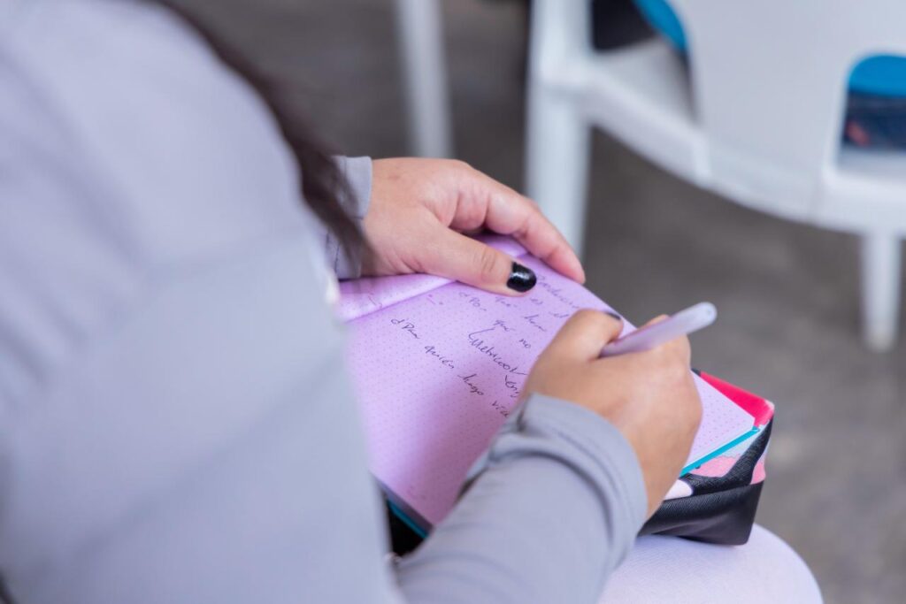 Se exploraron diferentes las narrativas para la creación de un video de interés para el grupo objetivo.