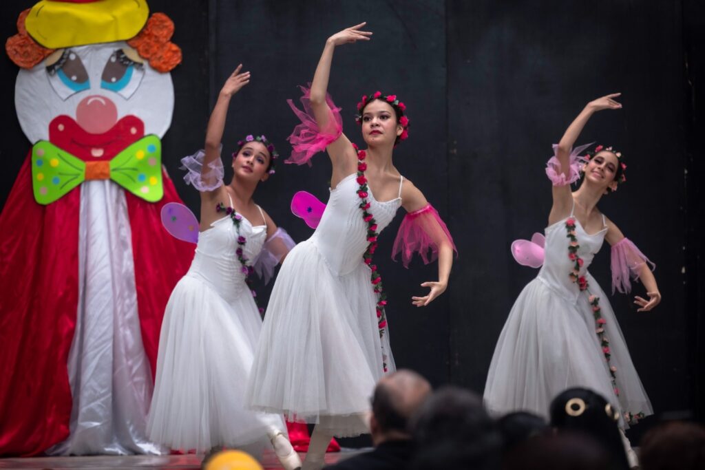 WhatsApp Image 2025-11-17 at 14.41.26 (1)