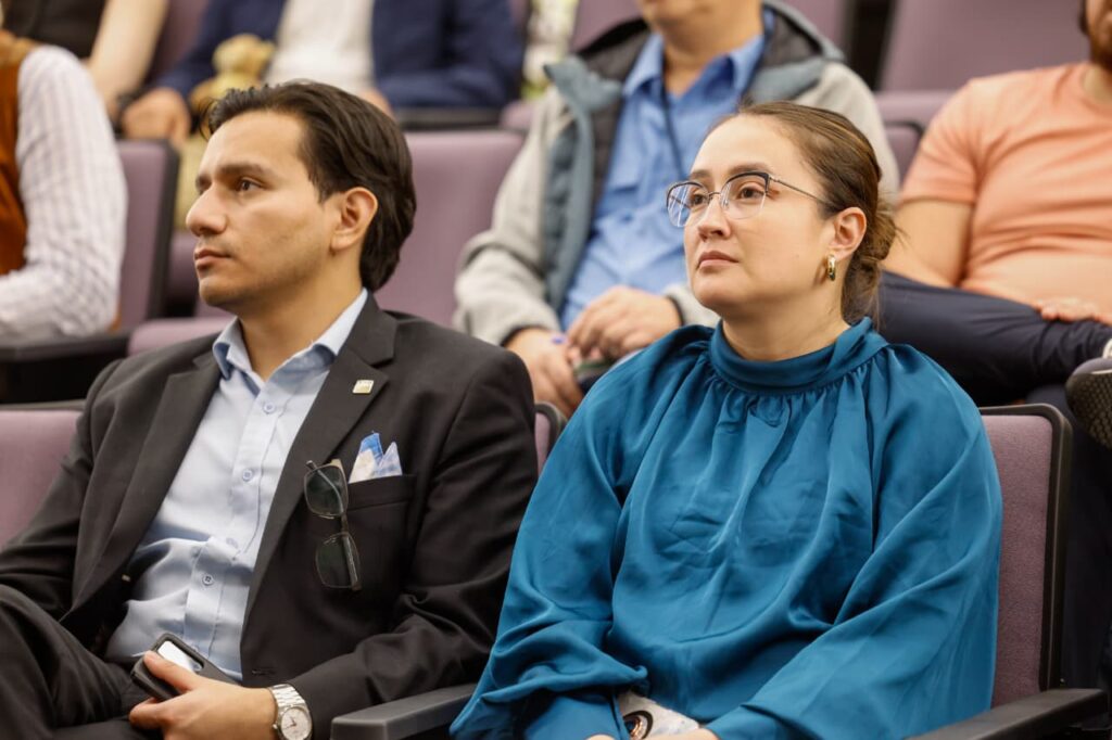 WhatsApp Image 2025-11-26 at 15.23.48 (1)