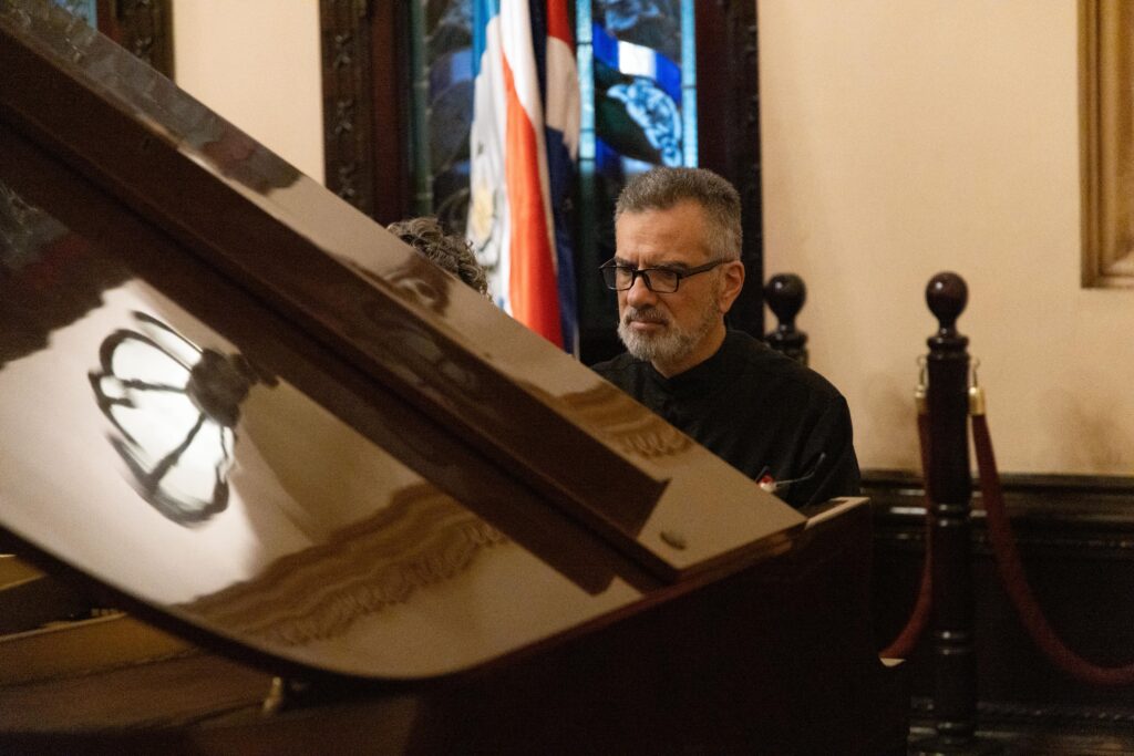 WhatsApp Image 2025-11-27 at 11.11.53