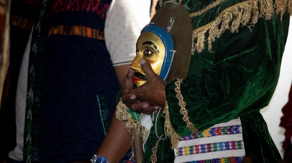 WhatsApp Image 2025-12-04 at 17.50.38