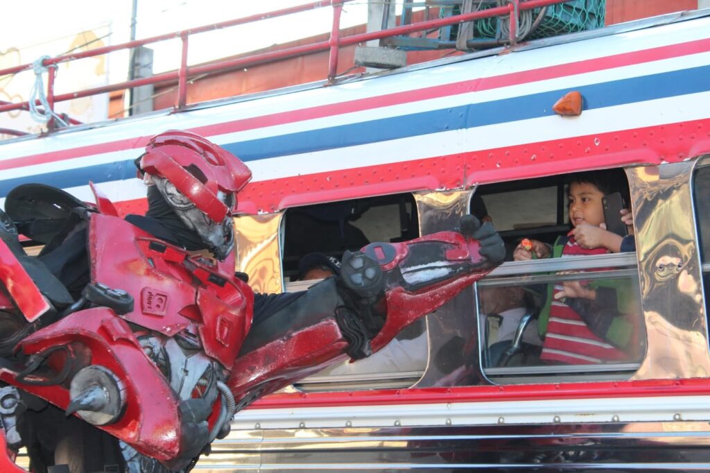 WhatsApp Image 2025-12-09 at 09.00.44