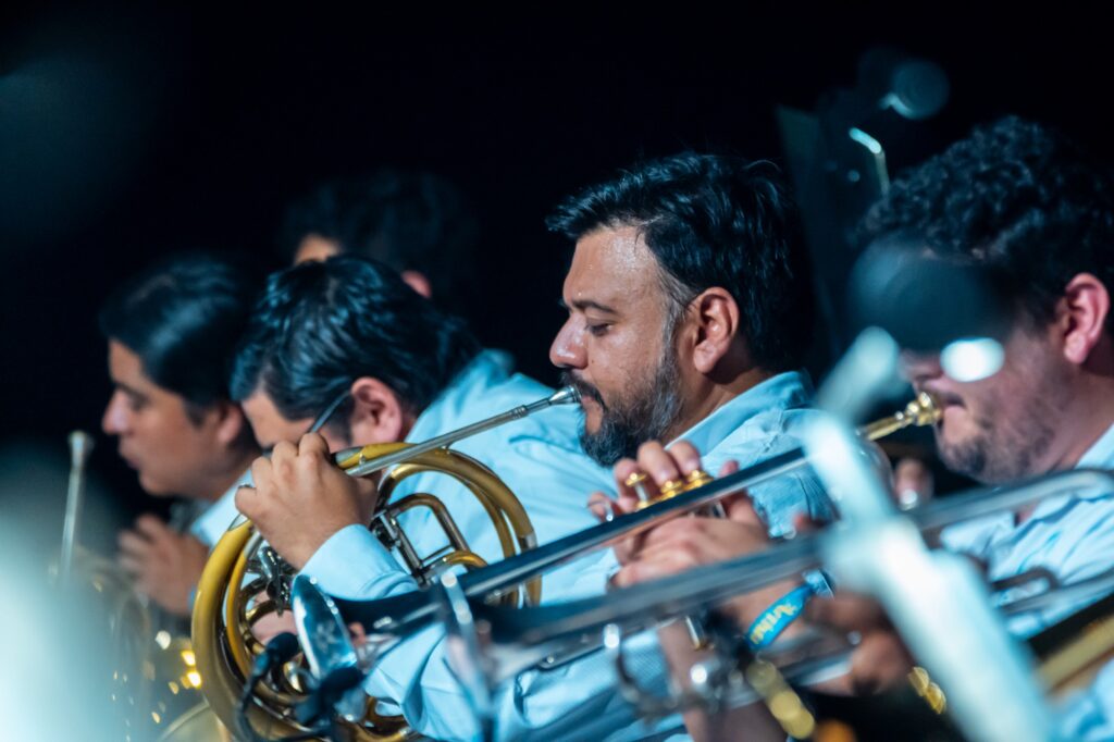 La Orquesta Sinfónica Nacional ofreció dos conciertos en Escuintla, el primero fue bajo La Ceiba de Palín y el segundo, en el Puerto de San José.