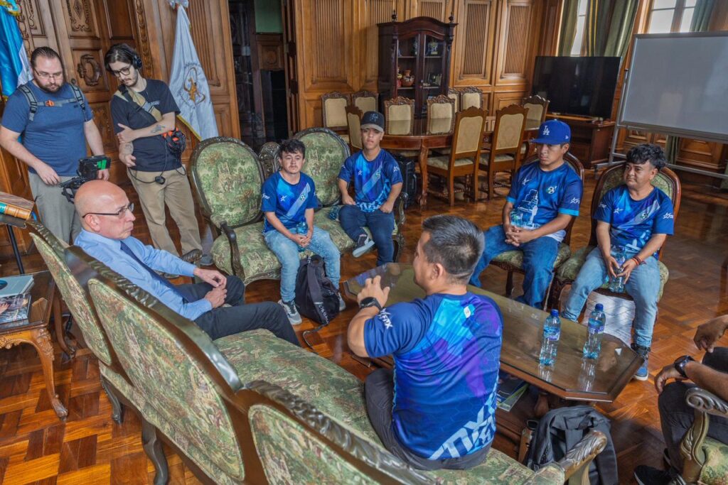 WhatsApp Image 2025-12-18 at 16.39.00 (2)